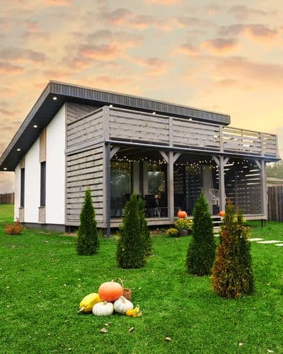 Дом с балконом (1) Малая Ольса 1-min.jpg | Аренда загородной недвижимости GVillage | Аренда загородной недвижимости GVillage